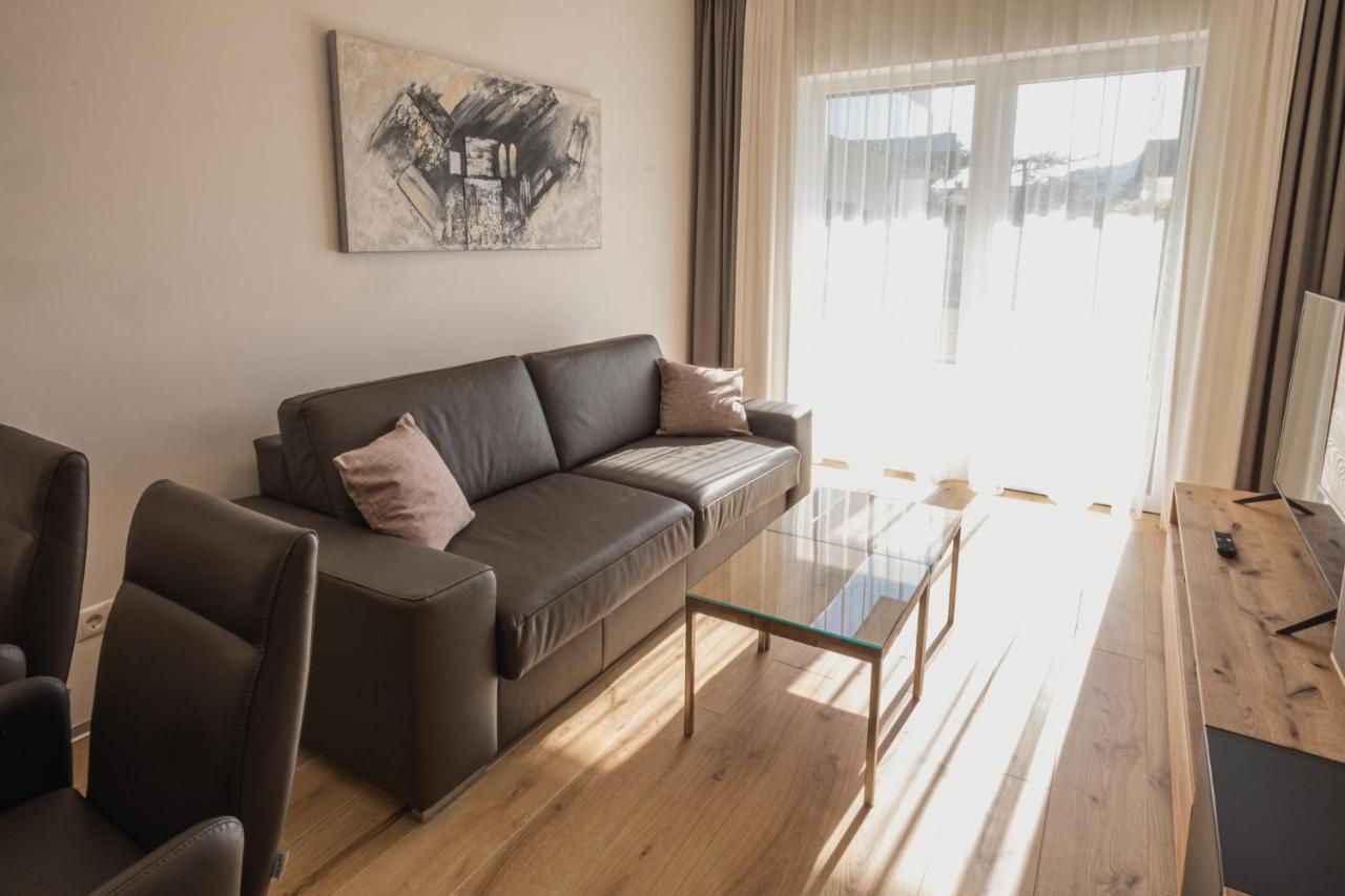 Deluxe Apartment Грац Екстер'єр фото