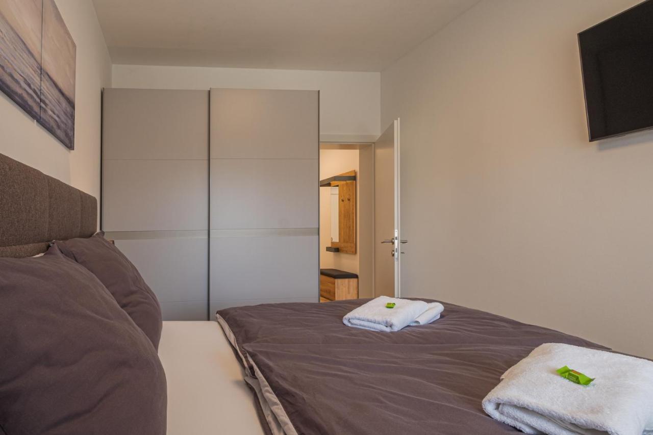 Deluxe Apartment Грац Екстер'єр фото