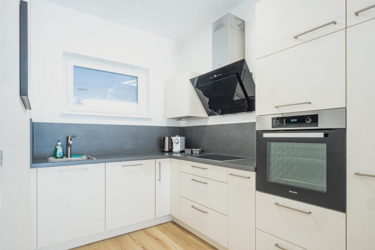Deluxe Apartment Грац Екстер'єр фото